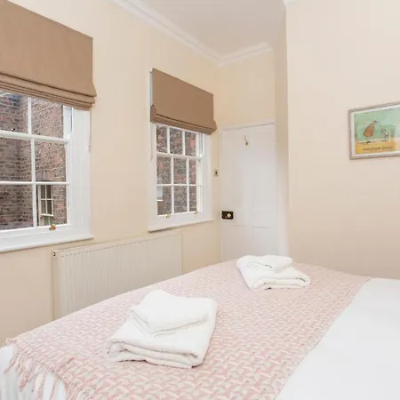 The Corner House In City Centre * York