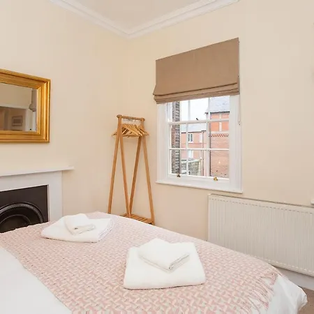 Apartment The Corner House In City Centre York